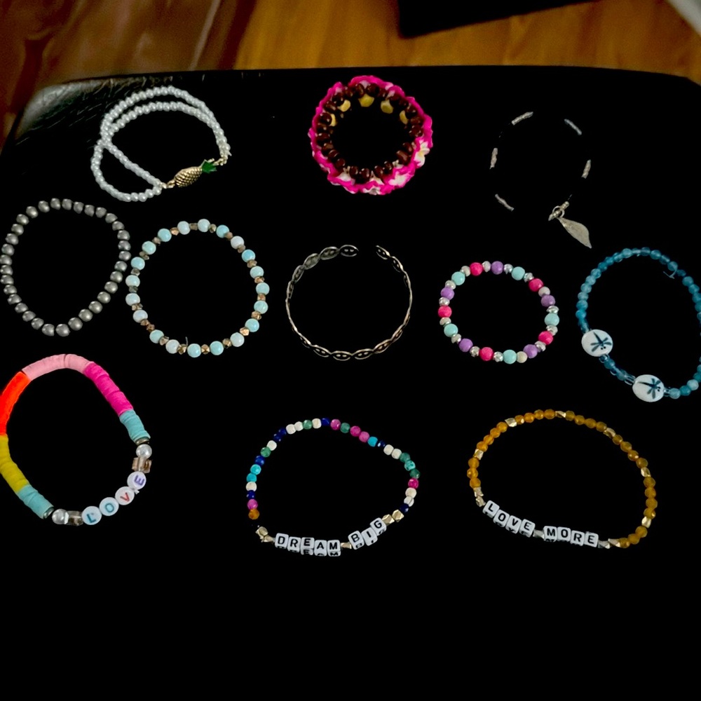 11 Piece Girls Bracelet Set